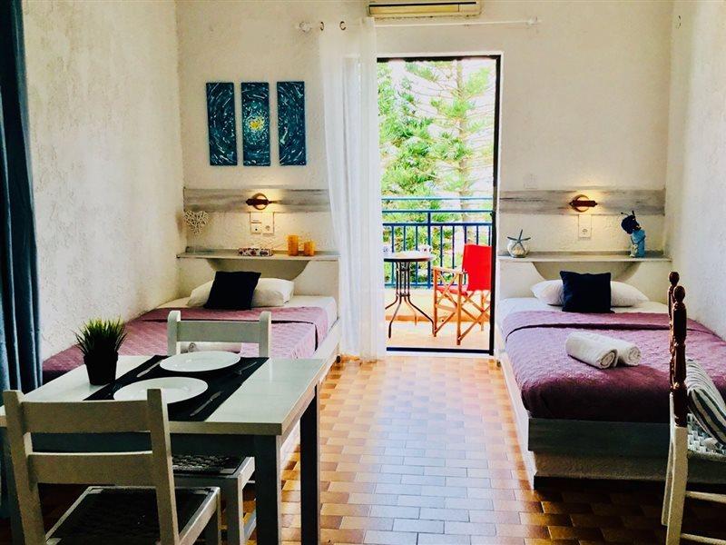 Amazona Lejlighedshotel Agia Pelagia Eksteriør billede