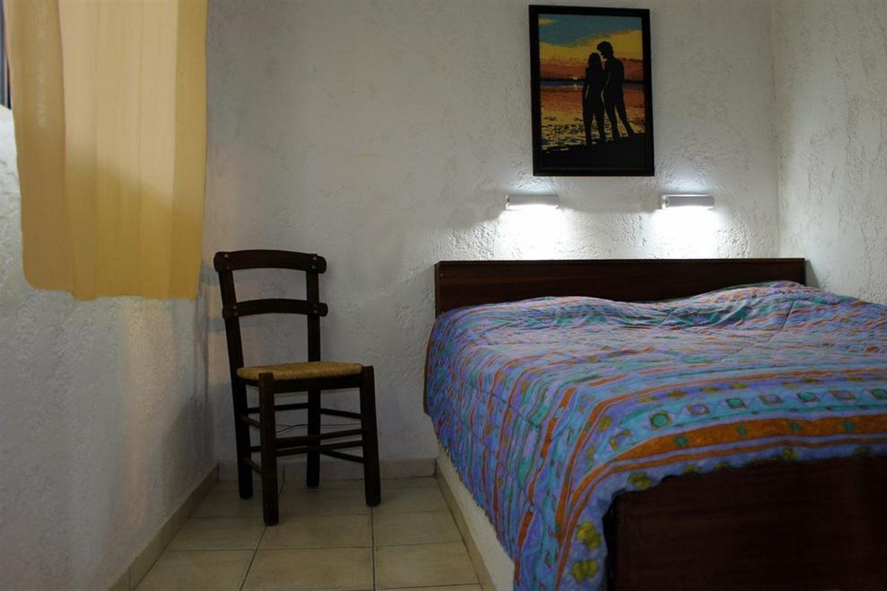 Amazona Lejlighedshotel Agia Pelagia Eksteriør billede